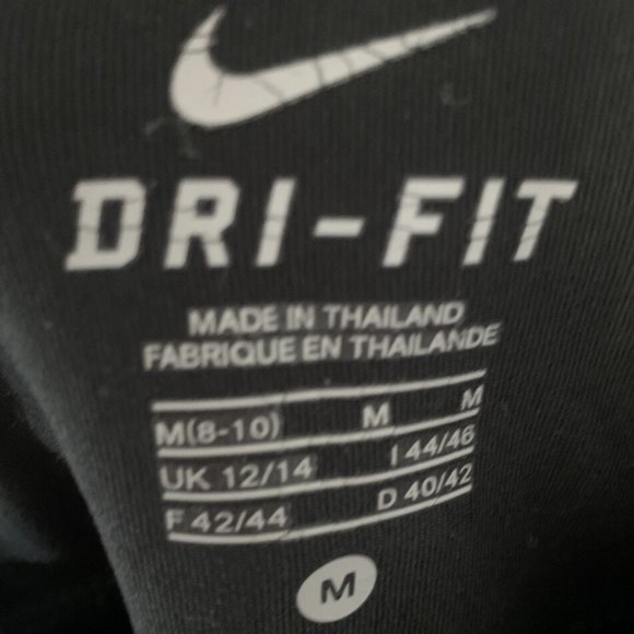 Nike Dri-Fit Black Cropped Leggings w/ Pink Trim Medium - Picture 2 of 5